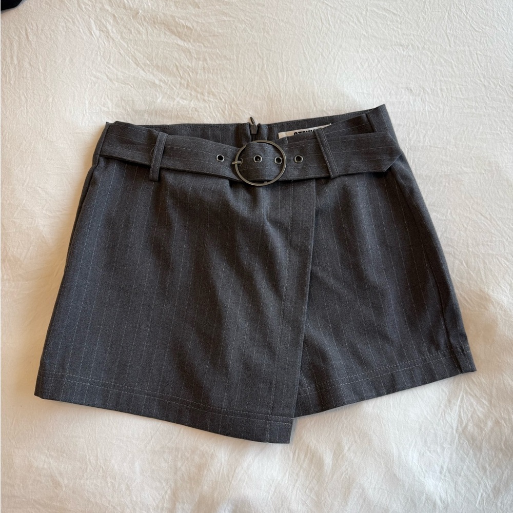 Steve Madden Charcoal Pinstripe Skort with Belt